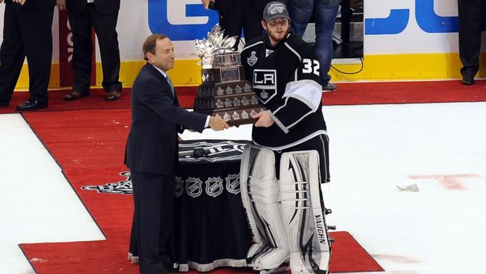 Gólman Los Angeles Quick je nejužitečnějším hráčem play-off NHL