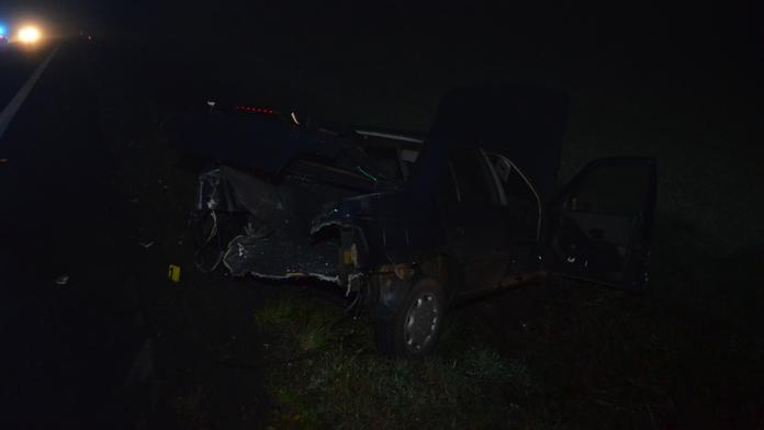 Řidiče zaskočilo podzimní počasí. Při srážce dvou aut na Kolínsku se zranilo 5 osob