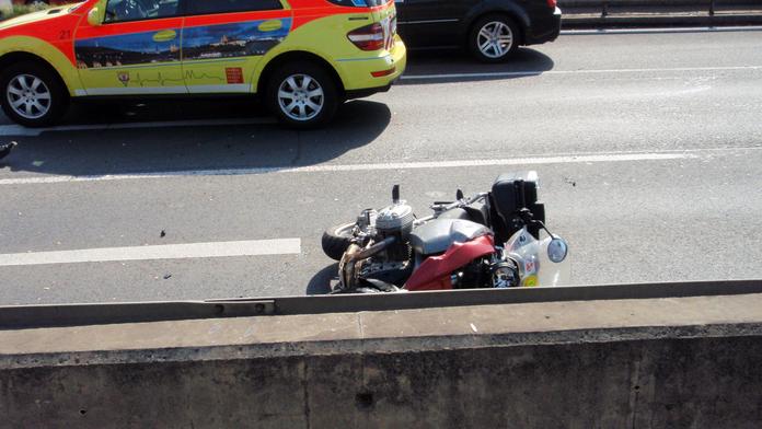 Těžká nehoda motorkáře! Nizozemec je vážně zraněný
