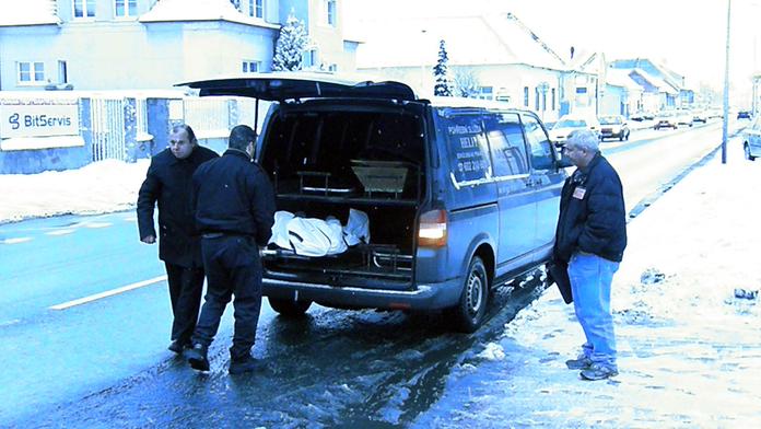 Řidič tramvaje se zastřelil poté, co ho chytili opilého