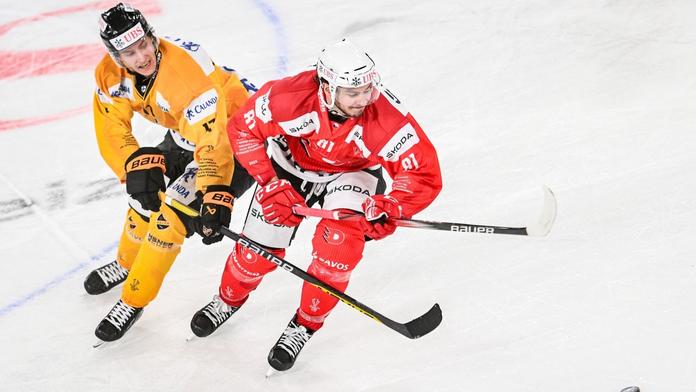 Pardubice srazily i Kuopio. Na Spengler Cupu jsou v semifinále