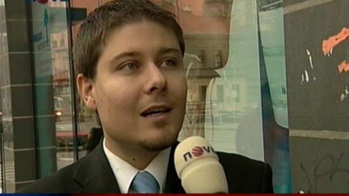 Sdružení obrany spotřebitelů varuje před firmou, která za sehnání zákazníků slibuje osobní vůz