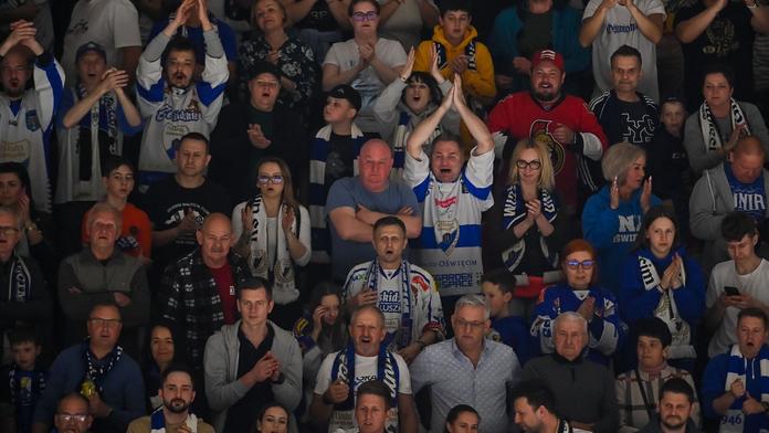 Osvětim bude pykat. Za choreo připomínající hrůzy války dostala pokutu