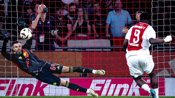 Neuvěřitelné drama v boji o Evropskou ligu. Rozhodla až sedmnáctá série penalt