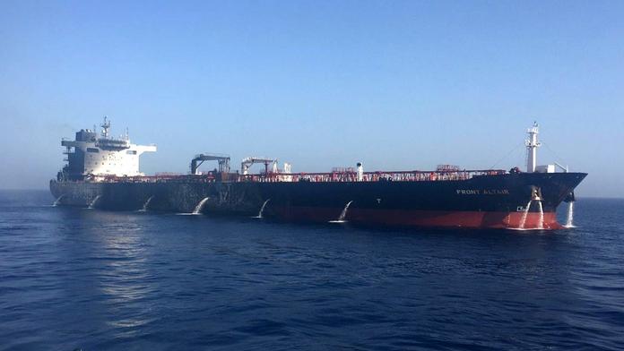 Válka o tankery? USA po útocích na lodě chtějí vojenskou koalici!