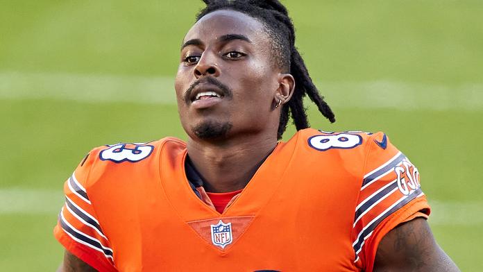 Zkrat v NFL! Američan rozdával při hře rány pěstí, soupeř zůstal klidný