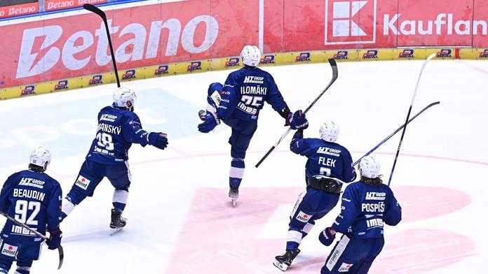 Sedmiletý půst je u konce. Kometa srazila Pardubice a slaví extraligový titul