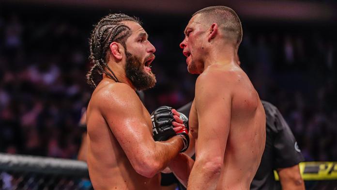 Odveta bitvy o největšího grázla v UFC potvrzena! Ve hře jsou dva termíny