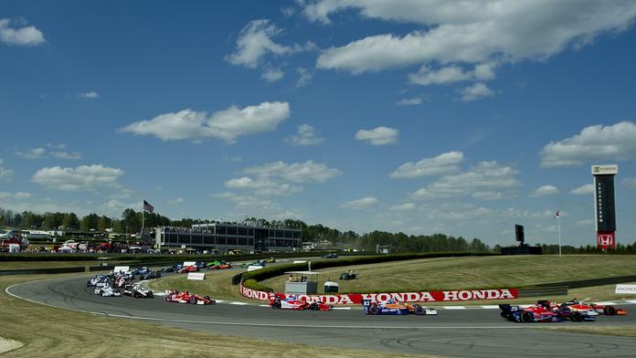 Francouz Simon Pagenaud nedal soupeřům šanci, odstartuje první!
