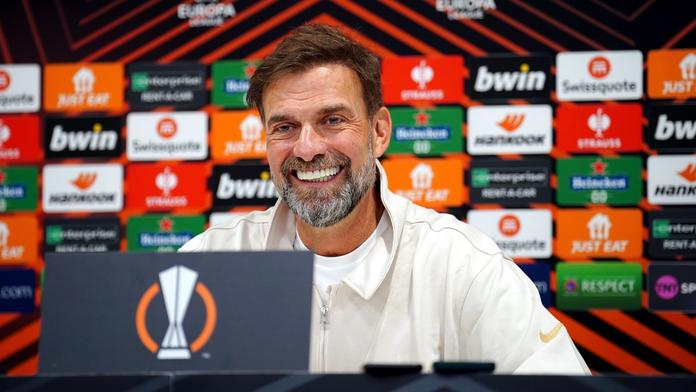 Téměř hotovo! Jürgen Klopp se naplno vrací k trénování a opouští Red Bull