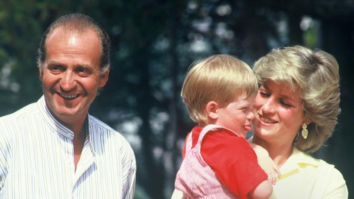 Král odhalil pravou tvář princezny Diany. Tvrdí o ní hrozné věci