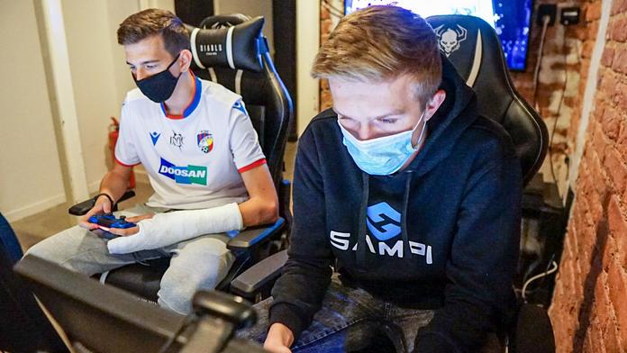 Sparta i Slavia smutní. Titul mistra ČR ve FIFA 20 získal Janktův kůň