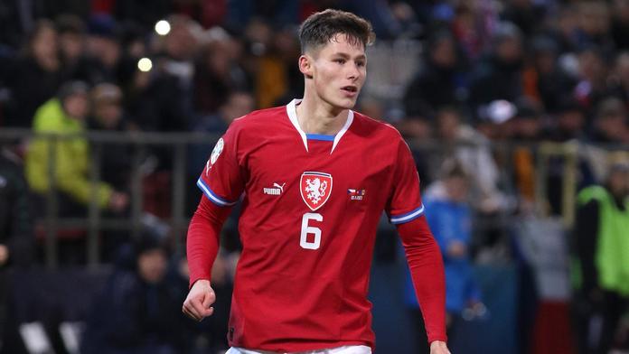 Fotbalista Martin Vitík v dresu české reprezentace