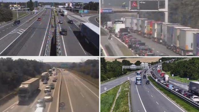 Kamion na D1 srazil člověka, který měnil kolo. Utvořila se dlouhá kolona