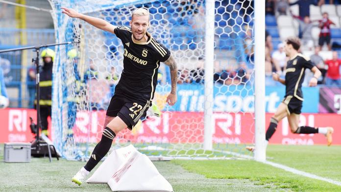 Haraslín zlomil Liberec dvěma góly ve druhé půli. Slavia dala Karviné bůra