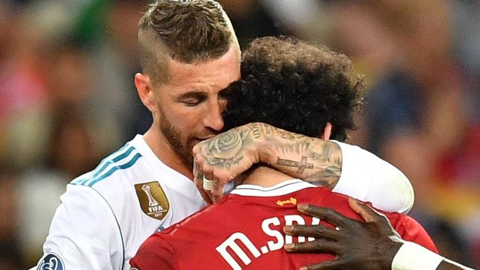 Zákeřný Ramos může klidně spát. Salah se na něj prý za faul nezlobí