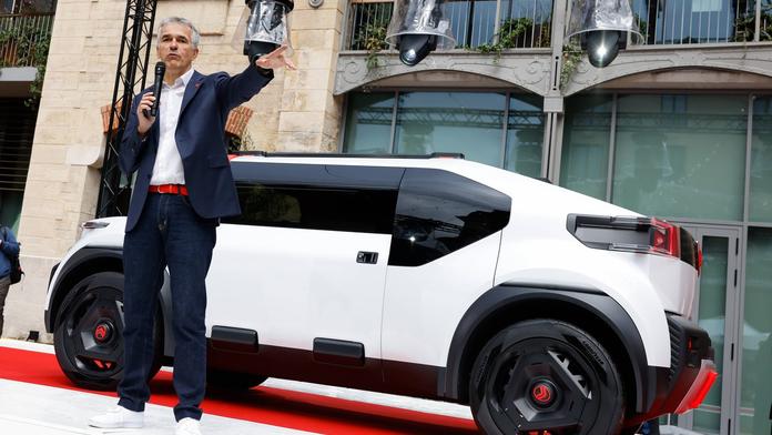 SUV to mají spočítané, tvrdí šéf Citroënu. Velká auta "zabije" elektromobilita