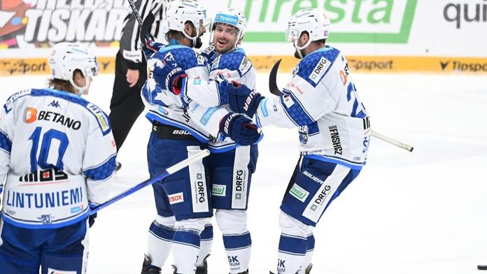 Kometa vyhrála na Spartě, do čela se dostaly Pardubice. Plzeň opět padla