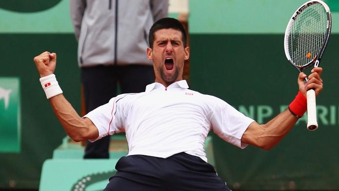 Djokovič odvrátil čtyři mečboly, Federer otočil zápas z 0:2 na sety