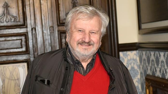 Cimický nepřevezme vyznamenání, chce se bránit obviněním ze sexuálních útoků