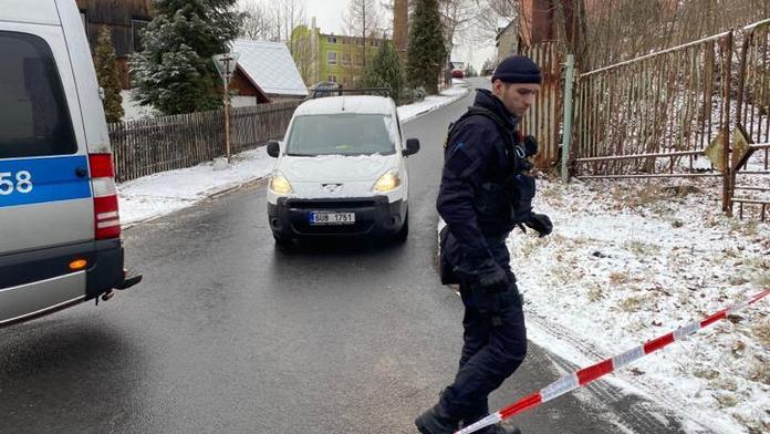 Zasahující hasič o neštěstí ve Vejprtech: "Většina obětí se udusila"