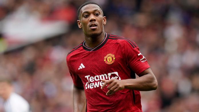 Real Madrid má asi náhradu za Benzemu. Přijít by mohl útočník z Manchesteru