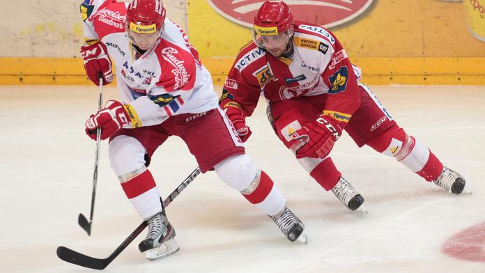 Slavia i bez Červenky vyřídila Mountfield, do čela jde Plzeň