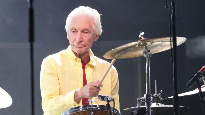 Charlie Watts z Rolling Stones má za sebou operaci, ruší účast na turné