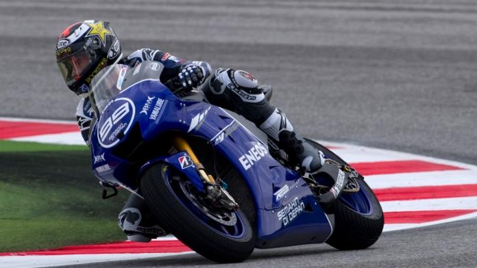 Lorenzo vyhrál kvalifikaci MotoGP v Aragonii, Abraham skončil čtrnáctý