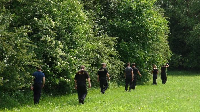 Policisté na Chebsku hledali duševně nemocného muže. Našli ho v pořádku