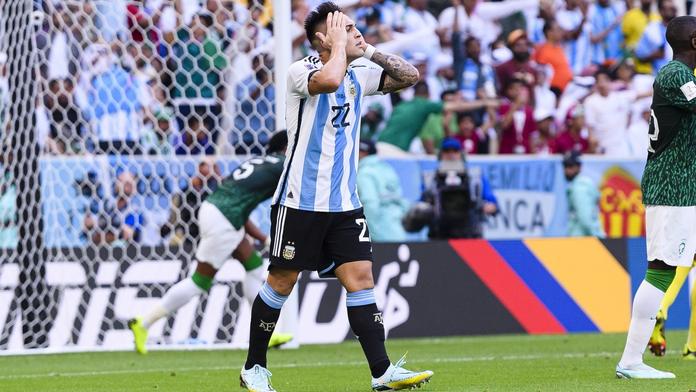 Připravil VAR Argentinu o body? Podle záběrů měl Martínezův gól platit