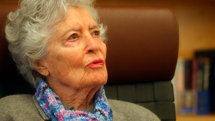 Ve sto letech zemřela žena prvního astronauta, nakazila se koronavirem