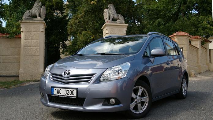 TEST Toyota Verso: rodinné balení