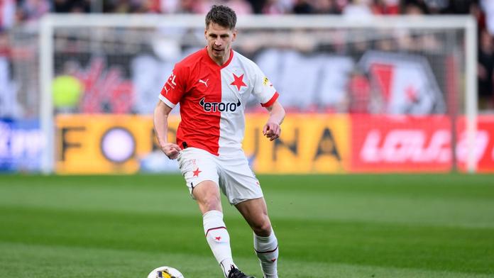 Slavia zničila Podbrezovou čtyřmi góly. Masopust se trefil z půlky hřiště