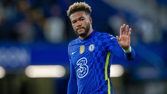 VIDEO: Obránce Chelsea si dal komický vlastňák. Fanoušci se mu vysmívají