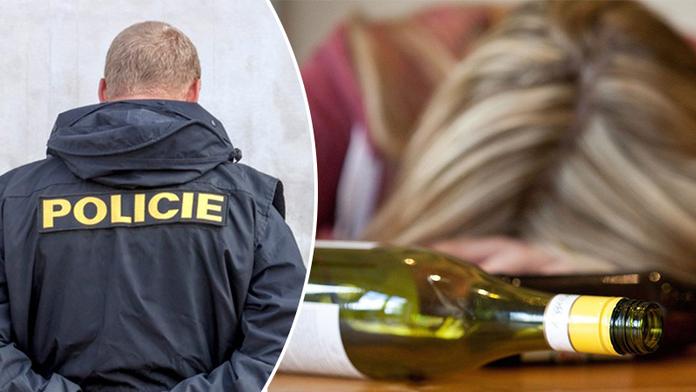 Opilá matka popíjela v parku bez roušky. Dítě skončilo v Klokánku