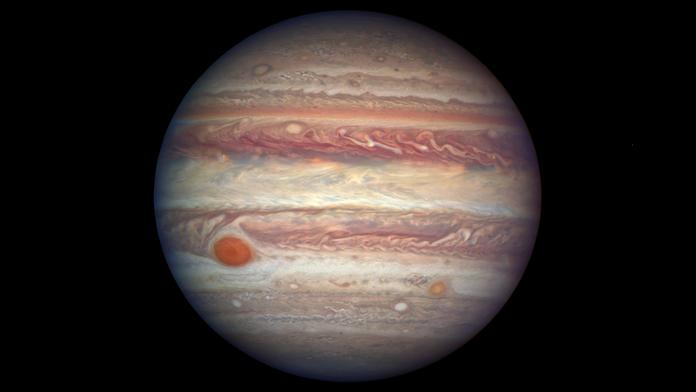 Jupiter má dalších 12 měsíců, jeden se chová skutečně divně!