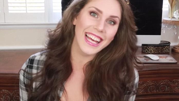 Hvězda YouTube (22) má dvě vagíny, zjistila to až teď! ZPOVĚĎ
