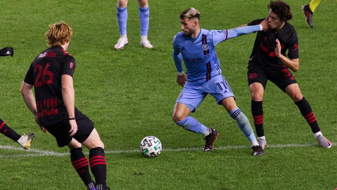 Newyorské derby rozhodl hattrickem mladičký Argentinec, Miami prohrálo
