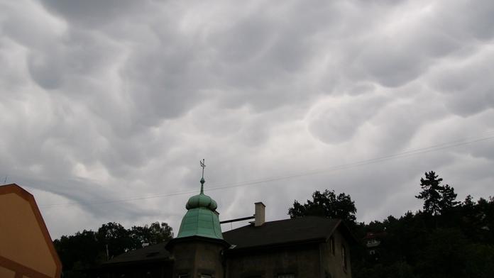 Předpověď na sobotu: teploty nad nulou, místy slabé sněžení