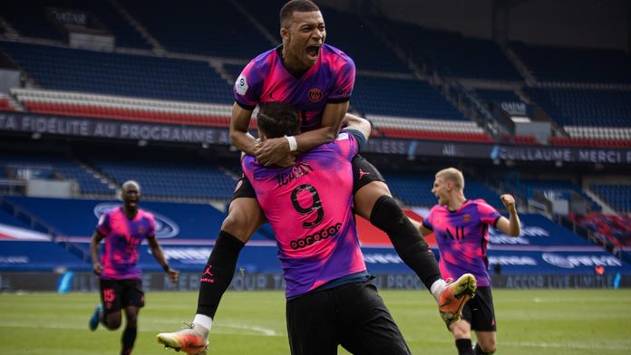 Mbappé se trefil hned dvakrát. PSG se dostalo do čela Ligue 1