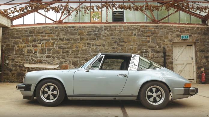 Staré Porsche 911 SC Targa pohání elektromotor z Tesly!