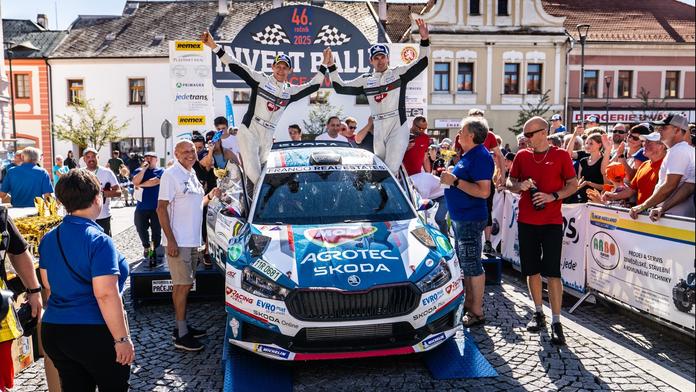 Kopecký slaví 11. český titul. Vše završil vítězstvím na Rally Pačejov