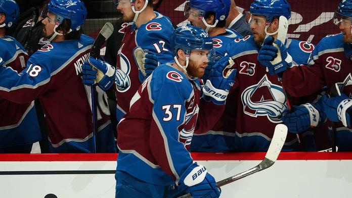 Colorado ovládlo základní část NHL. Na závěr porazilo Kings
