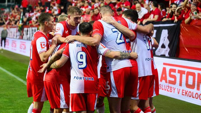 Sparta nečekaně padla v Ďolíčku a Slavia slaví. Baník se propadl na poslední místo