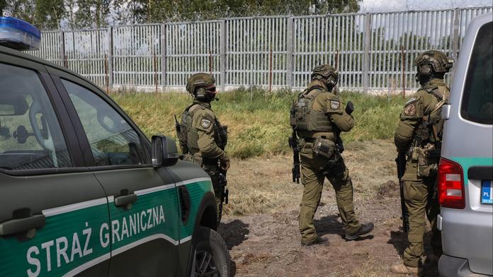 Polsko nasazuje armádu na hranicích s Německem