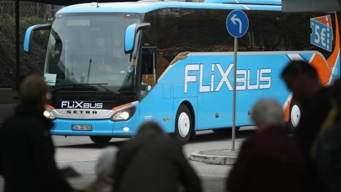Gratulujeme, jste těhotný! Policisté šokovali řidiče autobusu