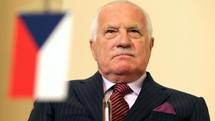 Klaus vetoval zákon, který měl z obcí vyhnat nepřizpůsobivé