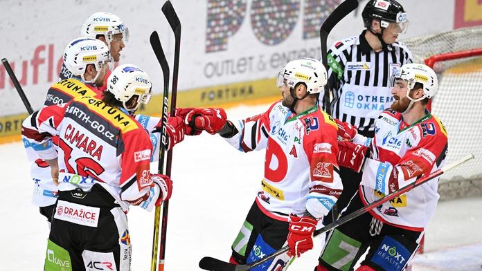Pardubice zvládly těžký zápas v Třinci. V čele soutěže mají tříbodový náskok