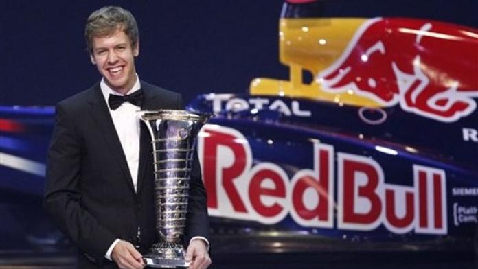 Vettel si vyzvedl pohár mistra světa